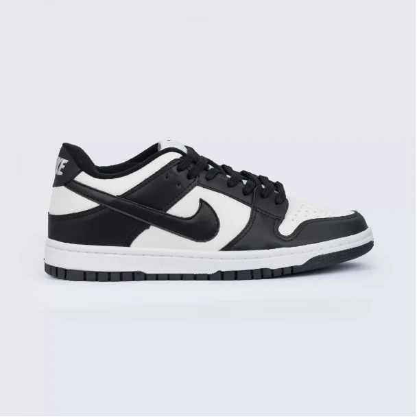 NIKE DUNK PANDA